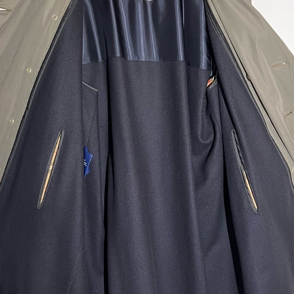 BURBERRY Double-Breasted Trench Coat with Removable Wool Lining EUC - Picture 9 of 16